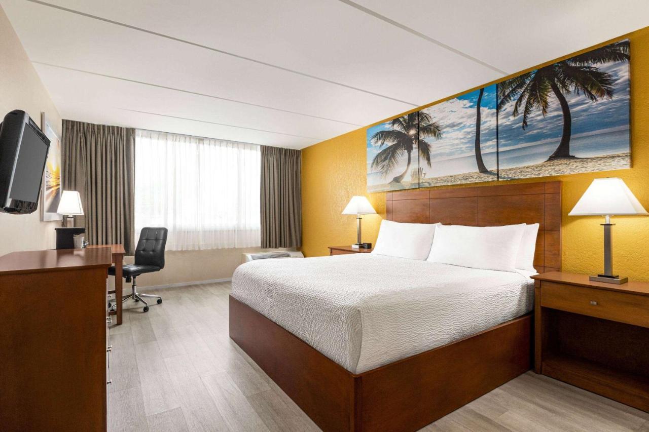 Envision Hotel Miami International Airport Екстер'єр фото