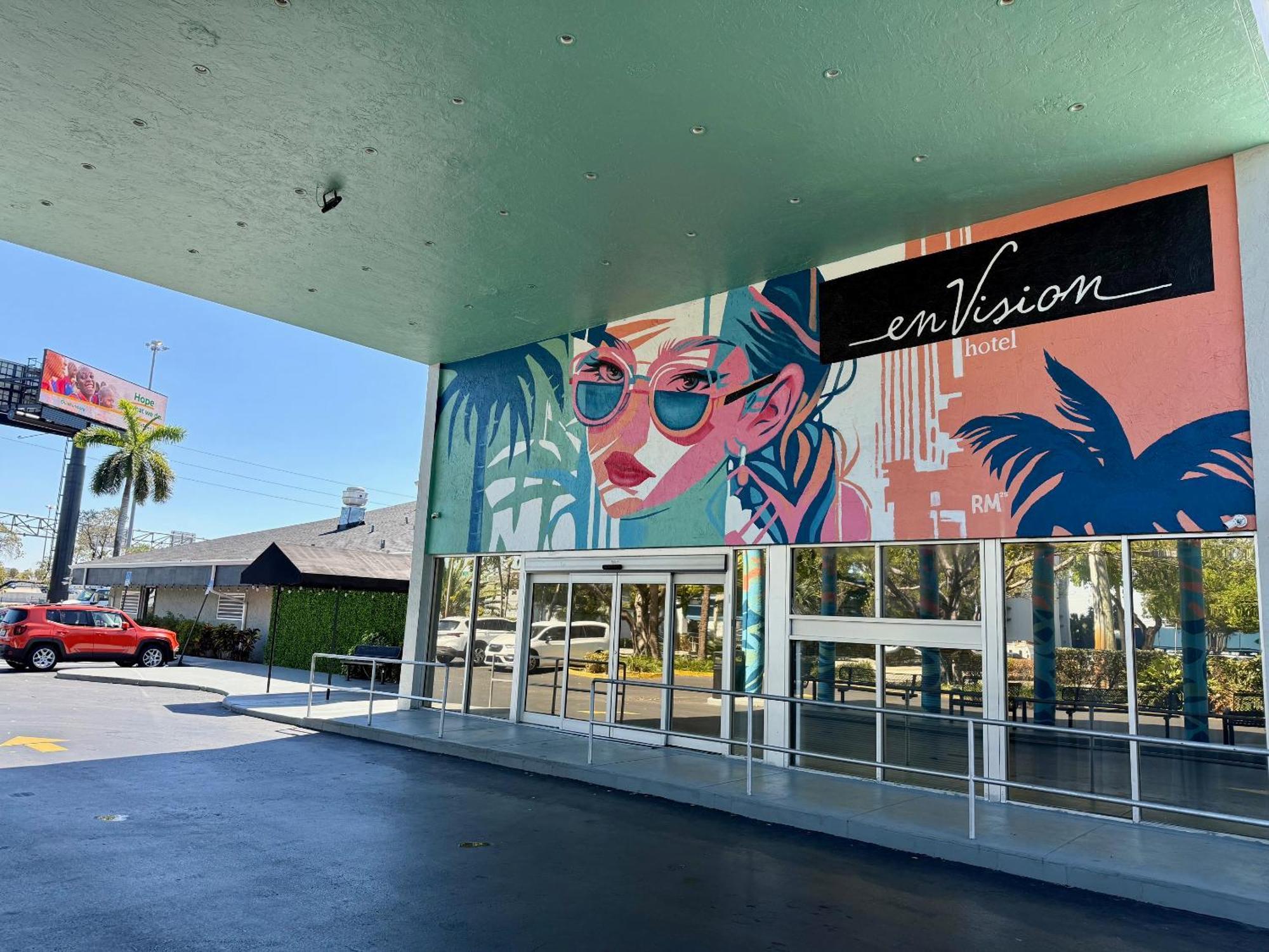 Envision Hotel Miami International Airport Екстер'єр фото